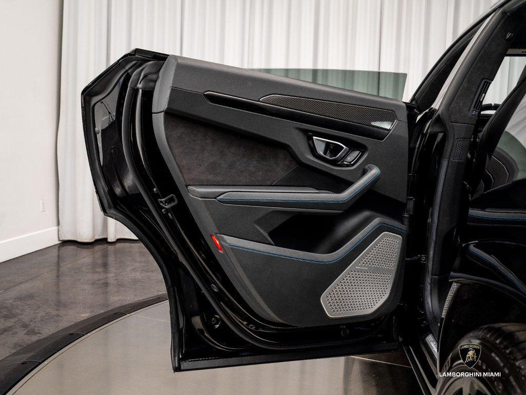 2022 Lamborghini Urus Graphite Capsule AWD North Miami Beach FL