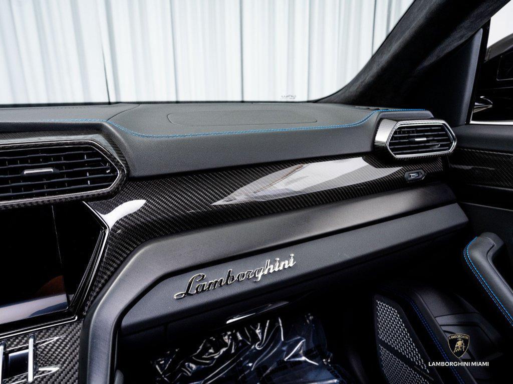 2022 Lamborghini Urus Graphite Capsule AWD North Miami Beach FL