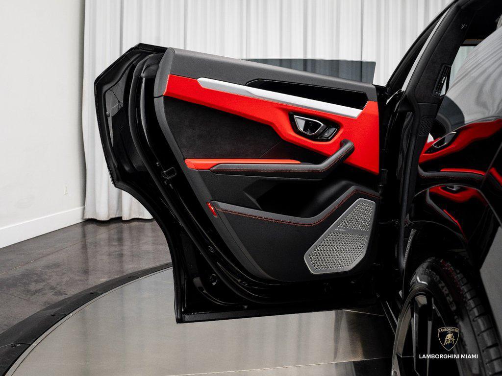 2022 Lamborghini Urus Graphite Capsule AWD North Miami Beach FL