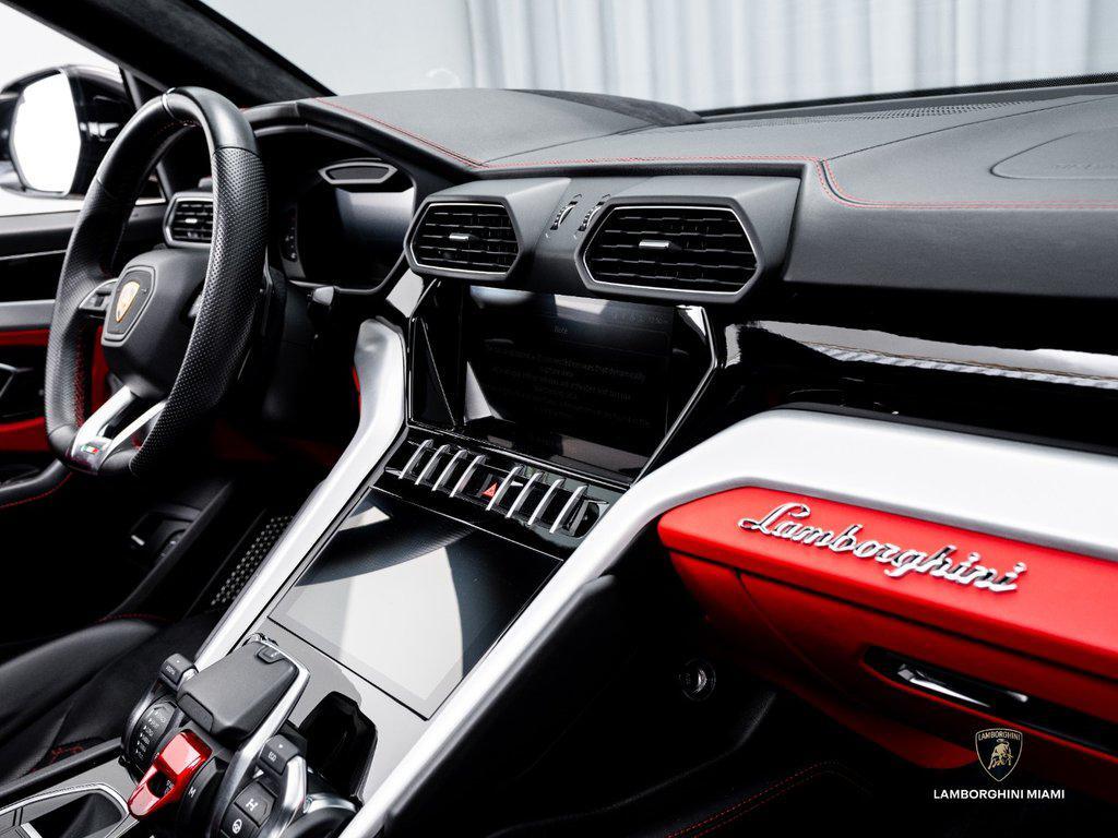 2022 Lamborghini Urus Graphite Capsule AWD North Miami Beach FL