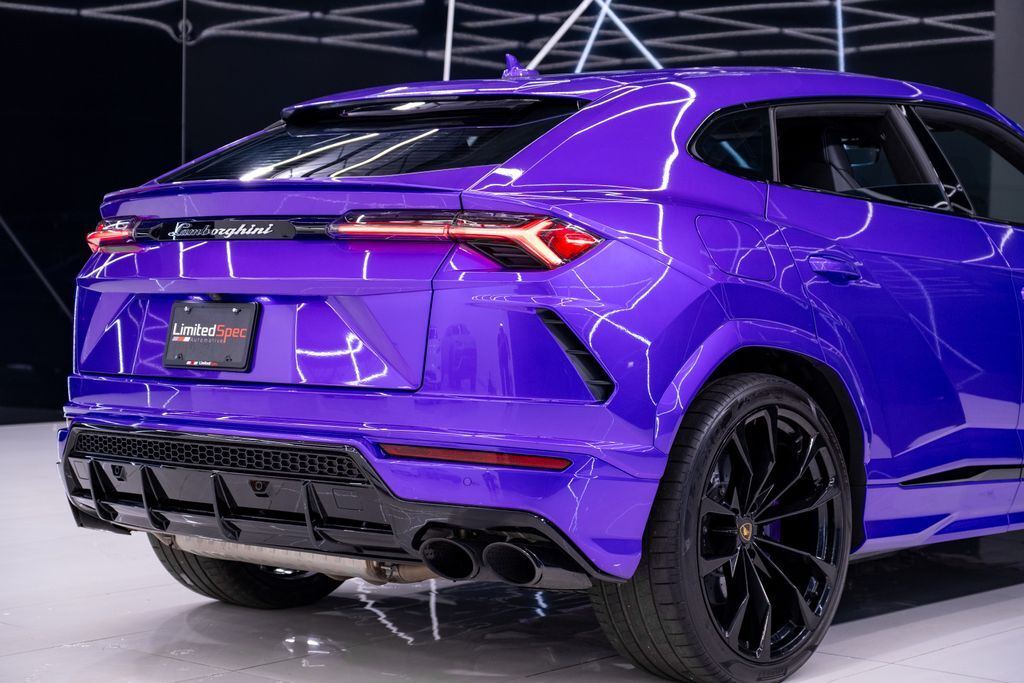 2022 Lamborghini Urus Graphite Capsule Miami FL