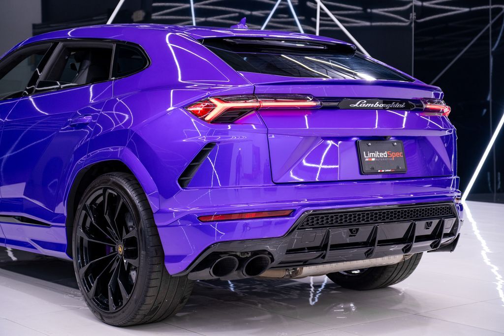 2022 Lamborghini Urus Graphite Capsule Miami FL