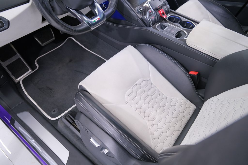 2022 Lamborghini Urus Graphite Capsule Miami FL