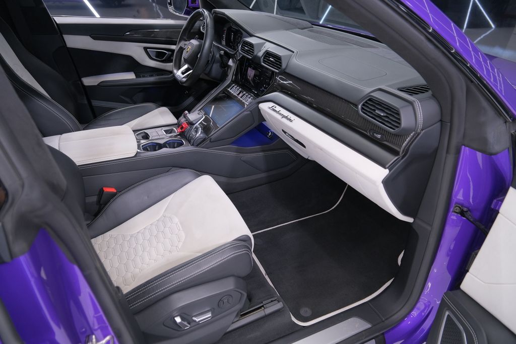 2022 Lamborghini Urus Graphite Capsule Miami FL