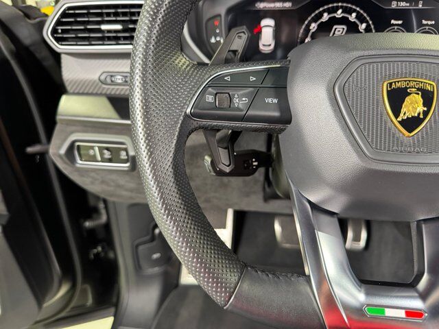2022 Lamborghini Urus Graphite Capsule, Nero Noctus Matt paint, Bang & Olufsen audio AND MUCH MORE!! Fort Lauderdale FL