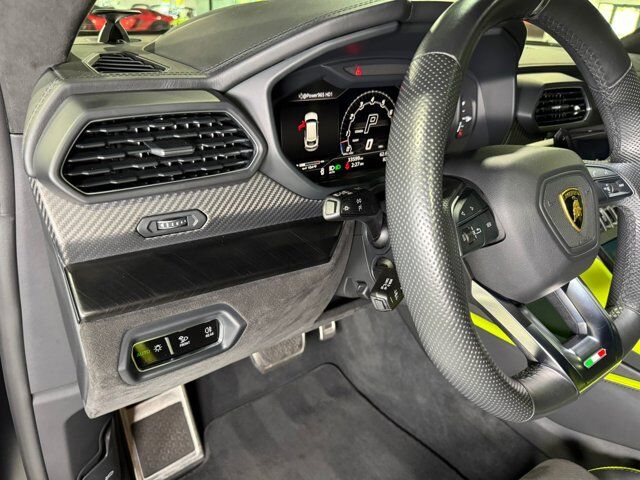 2022 Lamborghini Urus Graphite Capsule, Nero Noctus Matt paint, Bang & Olufsen audio AND MUCH MORE!! Fort Lauderdale FL