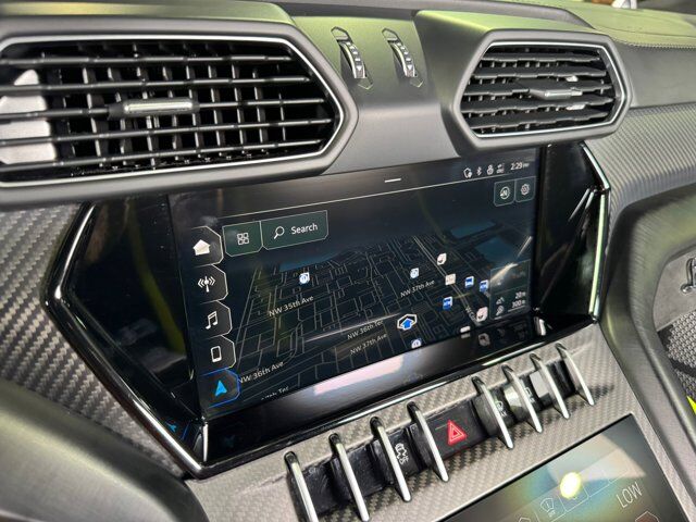 2022 Lamborghini Urus Graphite Capsule, Nero Noctus Matt paint, Bang & Olufsen audio AND MUCH MORE!! Fort Lauderdale FL