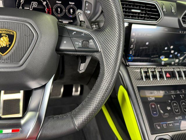2022 Lamborghini Urus Graphite Capsule, Nero Noctus Matt paint, Bang & Olufsen audio AND MUCH MORE!! Fort Lauderdale FL