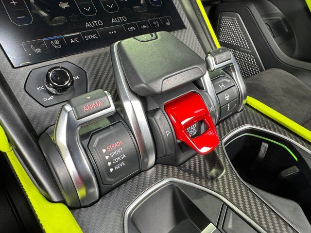 2022 Lamborghini Urus Graphite Capsule, Nero Noctus Matt paint, Bang & Olufsen audio AND MUCH MORE!! Fort Lauderdale FL