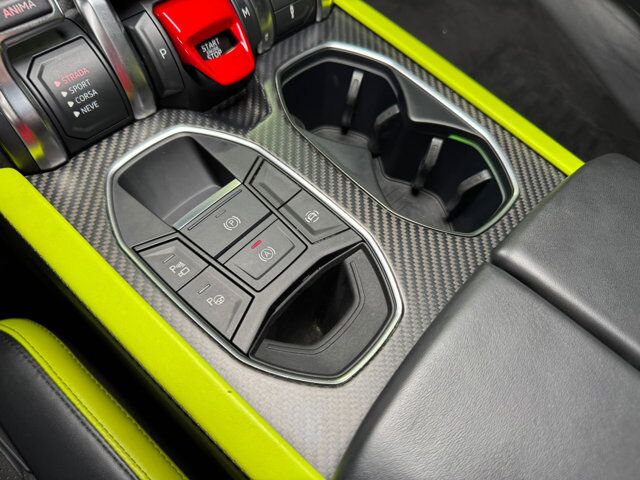 2022 Lamborghini Urus Graphite Capsule, Nero Noctus Matt paint, Bang & Olufsen audio AND MUCH MORE!! Fort Lauderdale FL