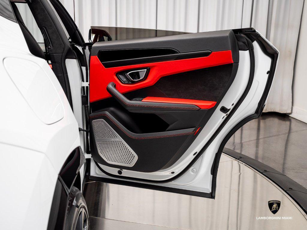 2022 Lamborghini Urus Graphite Capsule North Miami Beach FL