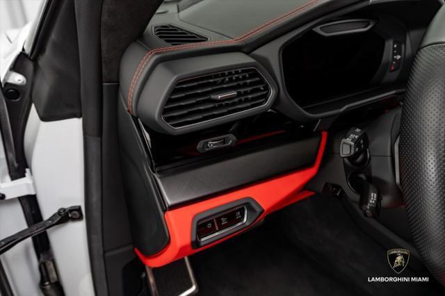 2022 Lamborghini Urus Graphite Capsule North Miami Beach FL