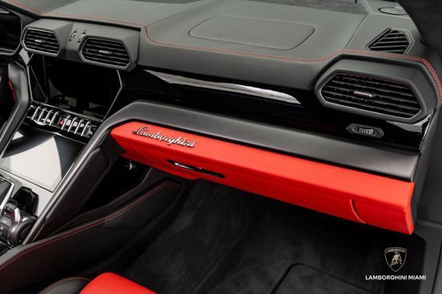 2022 Lamborghini Urus Graphite Capsule North Miami Beach FL