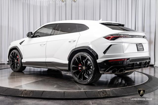 2022 Lamborghini Urus Graphite Capsule North Miami Beach FL