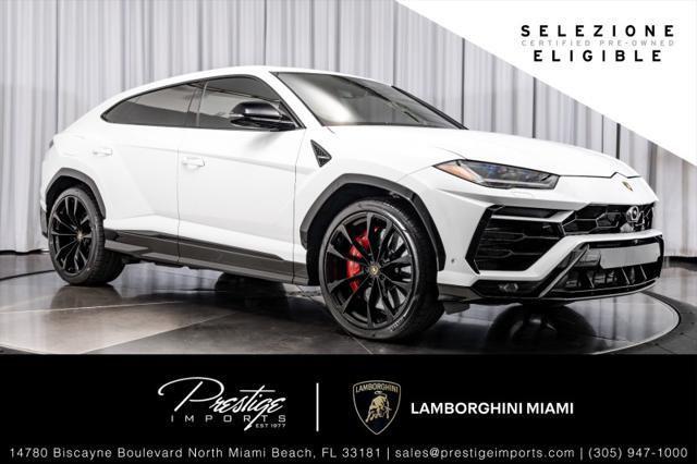 2022 Lamborghini Urus Graphite Capsule