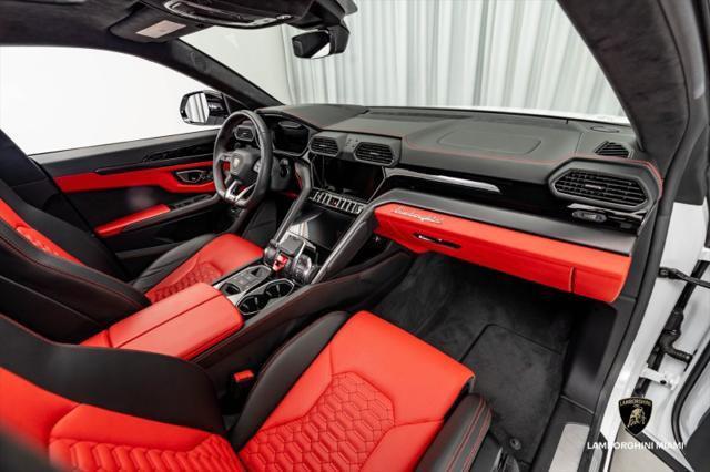 2022 Lamborghini Urus Graphite Capsule North Miami Beach FL
