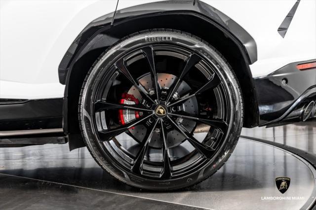 2022 Lamborghini Urus Graphite Capsule North Miami Beach FL