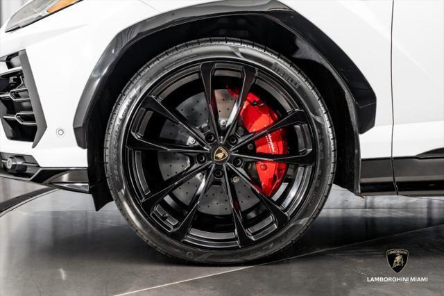2022 Lamborghini Urus Graphite Capsule North Miami Beach FL