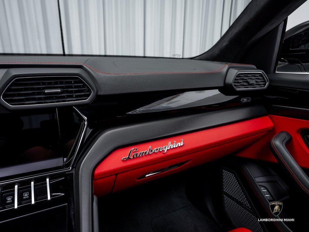 2022 Lamborghini Urus Graphite Capsule North Miami Beach FL
