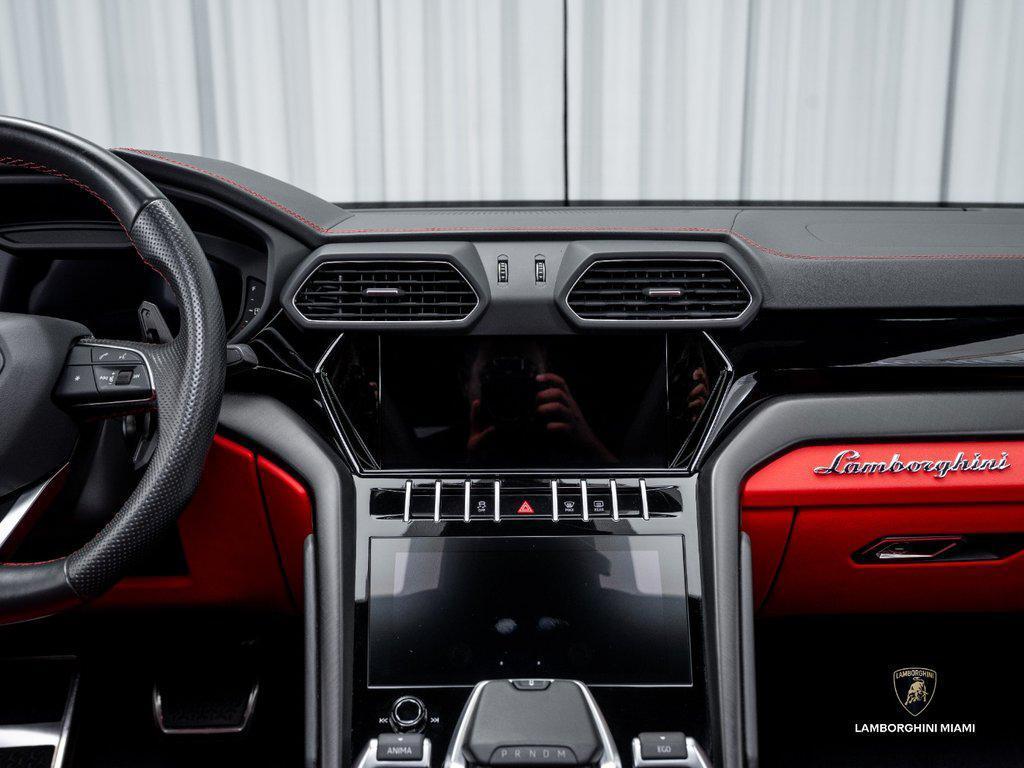 2022 Lamborghini Urus Graphite Capsule North Miami Beach FL