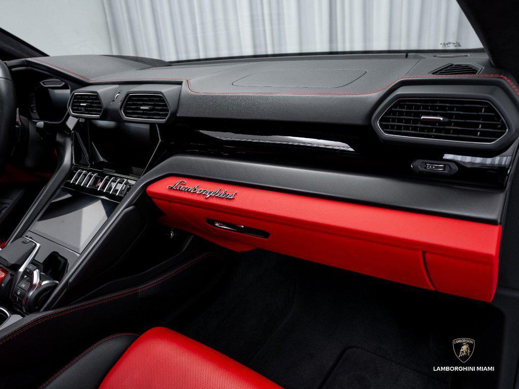 2022 Lamborghini Urus Graphite Capsule North Miami Beach FL