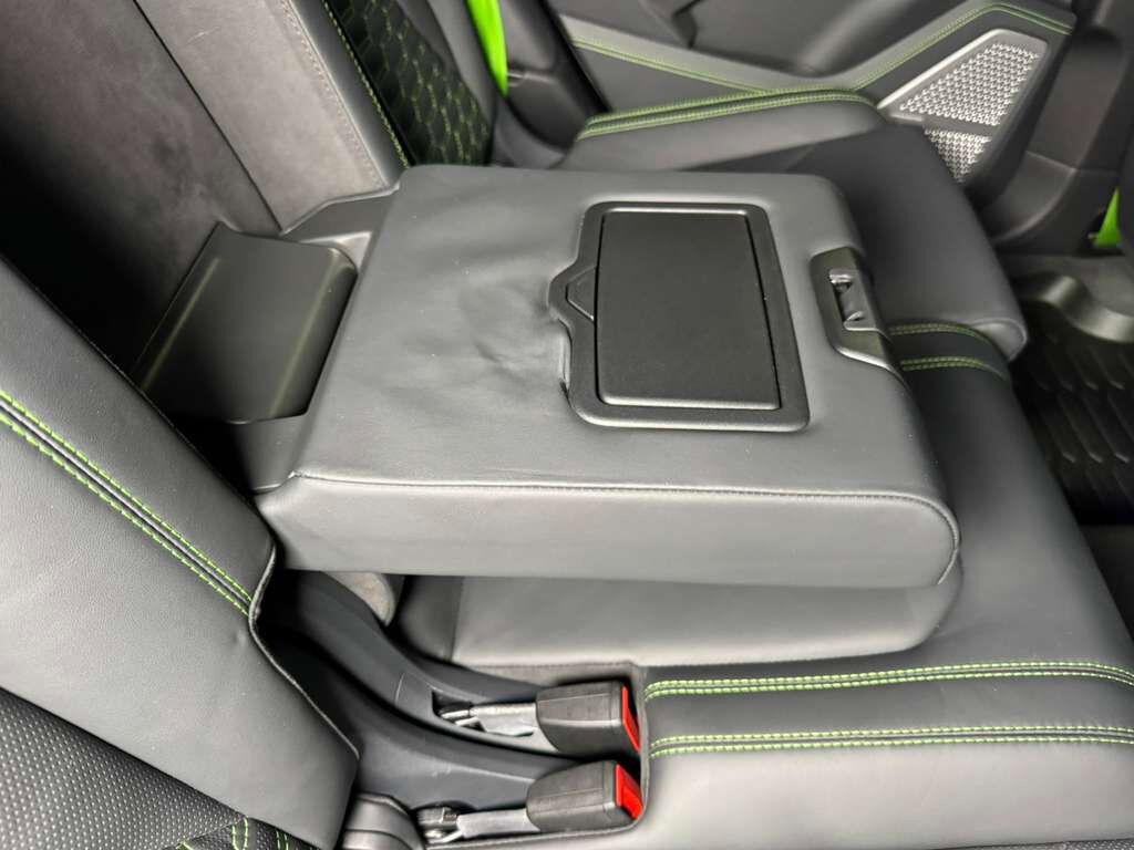 2022 Lamborghini Urus Grigio Nimbus paint, exterior carbon fiber trim, Bang & Olufsen audio system AND MUCH MORE!!! Fort Lauderdale FL