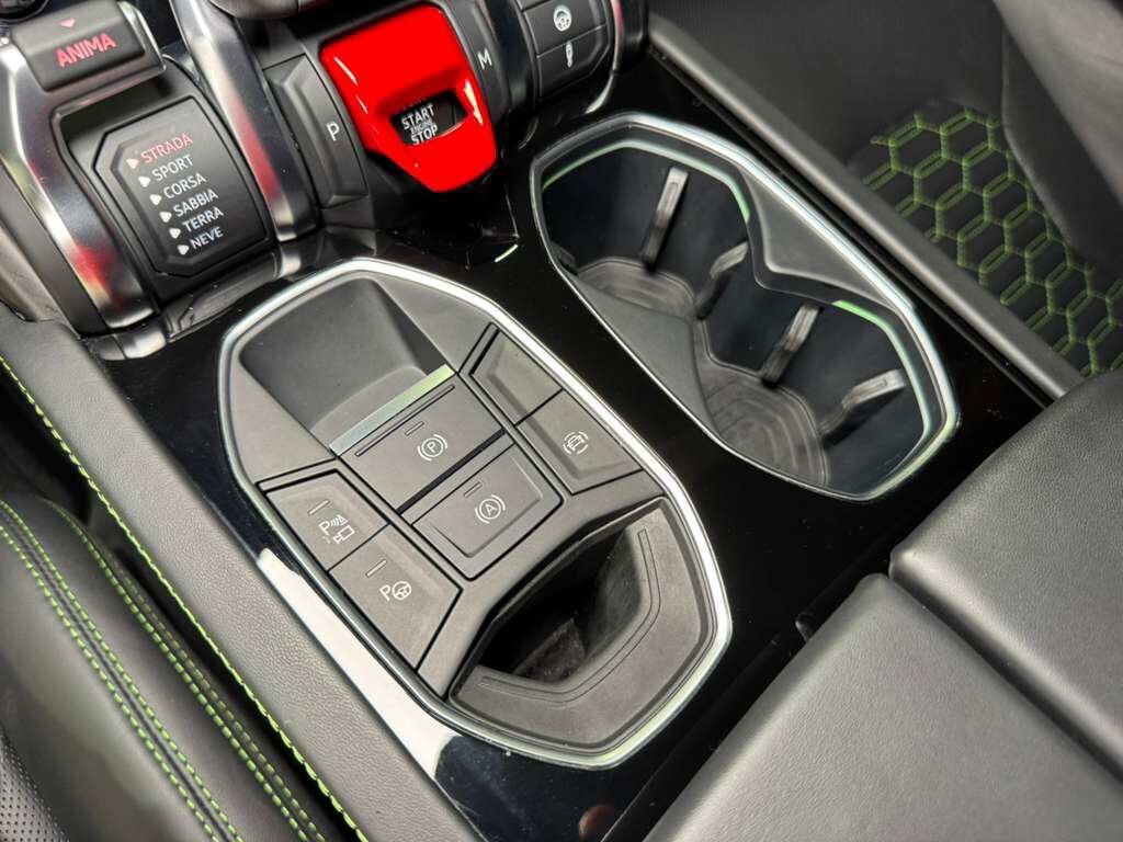 2022 Lamborghini Urus Grigio Nimbus paint, exterior carbon fiber trim, Bang & Olufsen audio system AND MUCH MORE!!! Fort Lauderdale FL