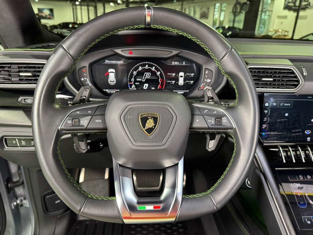 2022 Lamborghini Urus Grigio Nimbus paint, exterior carbon fiber trim, Bang & Olufsen audio system AND MUCH MORE!!! Fort Lauderdale FL