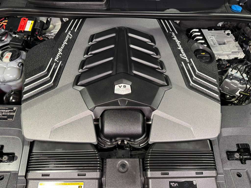 2022 Lamborghini Urus Grigio Nimbus paint, exterior carbon fiber trim, Bang & Olufsen audio system AND MUCH MORE!!! Fort Lauderdale FL