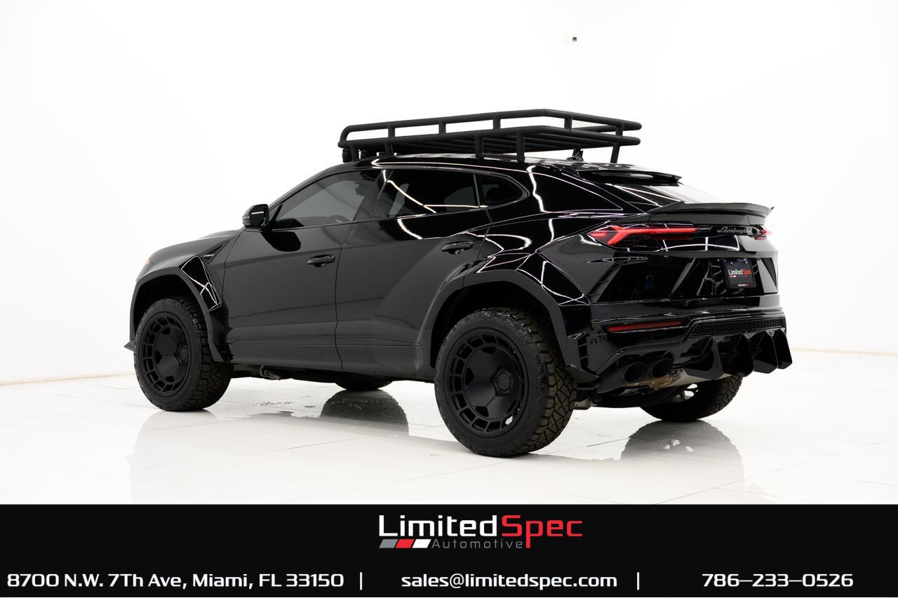 2022 Lamborghini Urus Off road - Wide Body Miami FL