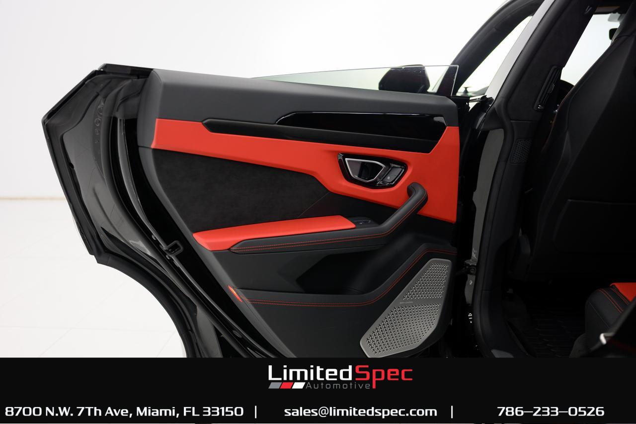 2022 Lamborghini Urus Off road - Wide Body Miami FL