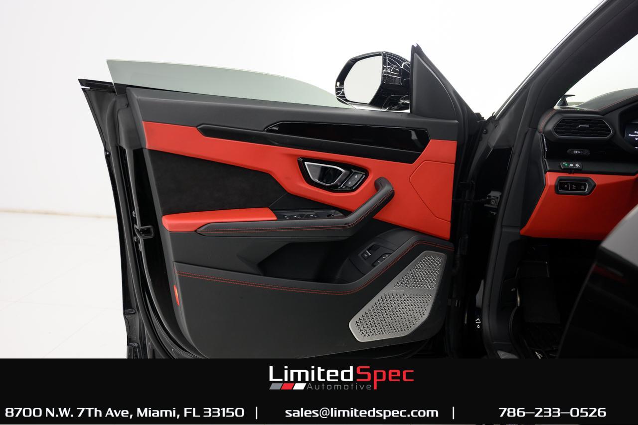 2022 Lamborghini Urus Off road - Wide Body Miami FL
