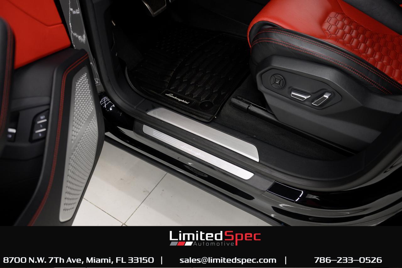 2022 Lamborghini Urus Off road - Wide Body Miami FL