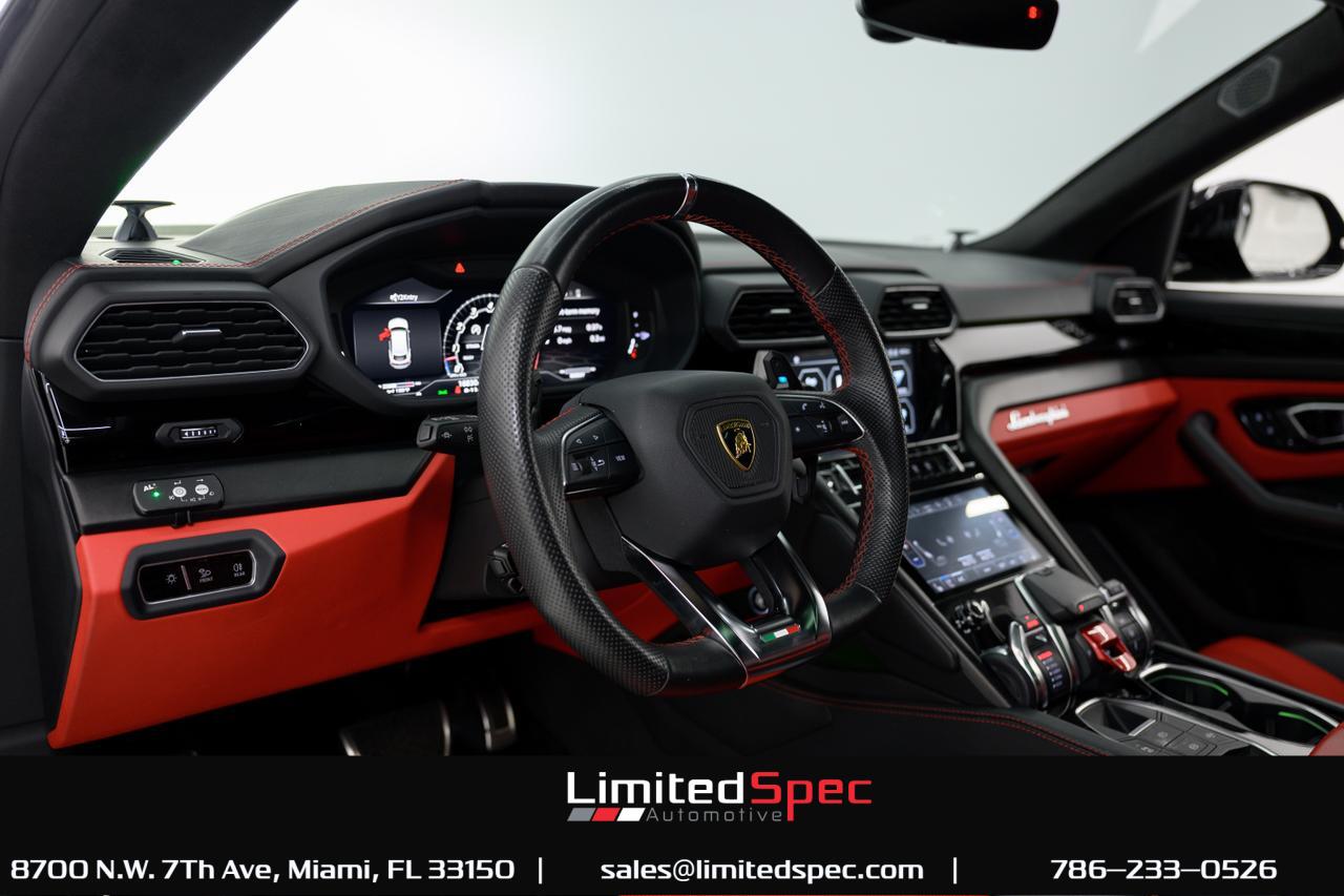 2022 Lamborghini Urus Off road - Wide Body Miami FL