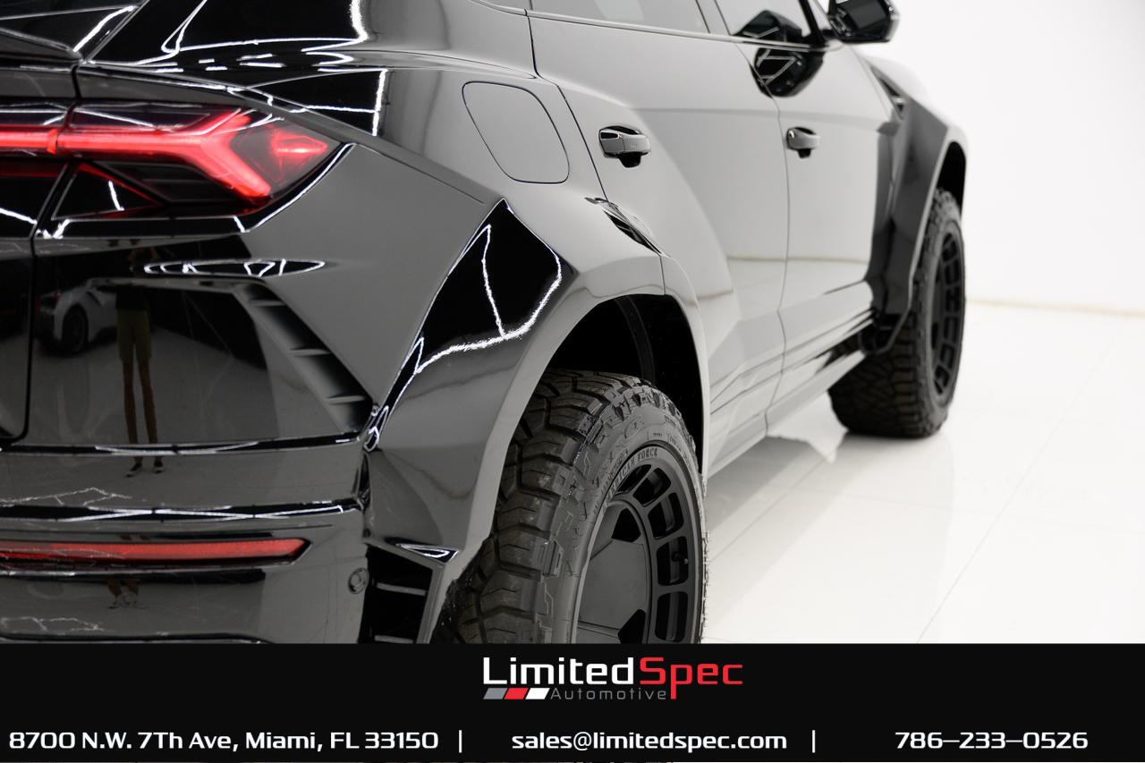 2022 Lamborghini Urus Off road - Wide Body Miami FL