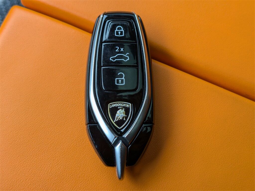 2022 Lamborghini Urus Pearl Capsule Jacksonville FL