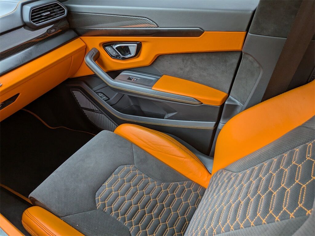 2022 Lamborghini Urus Pearl Capsule Jacksonville FL
