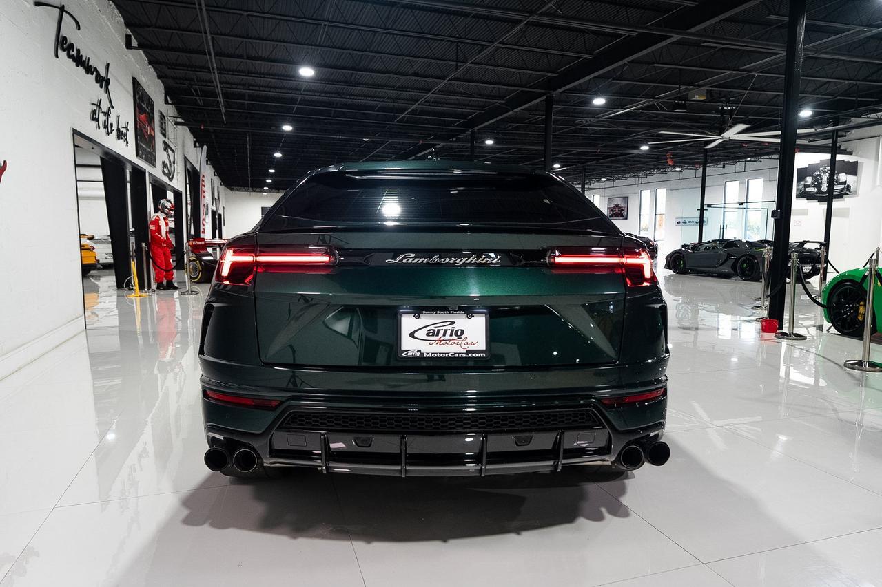 2022 Lamborghini Urus Verde Hydra paint, Ad Personam interior, pano roof, Bang & Olufsen audio system AND MUCH MORE!!! Fort Lauderdale FL