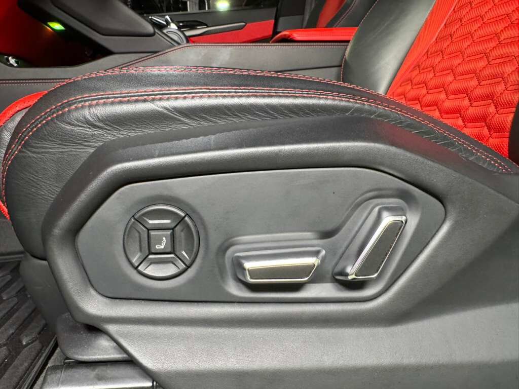 2022 Lamborghini Urus off-road build, lifted suspension, roof rack w/ LEDs, Bang & Olufsen audio system AND MUCH MORE!! Fort Lauderdale FL