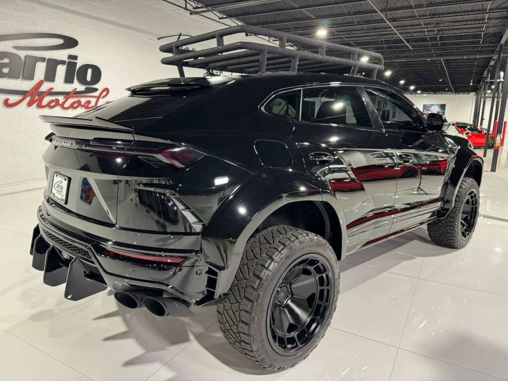 2022 Lamborghini Urus off-road build, lifted suspension, roof rack w/ LEDs, Bang & Olufsen audio system AND MUCH MORE!! Fort Lauderdale FL