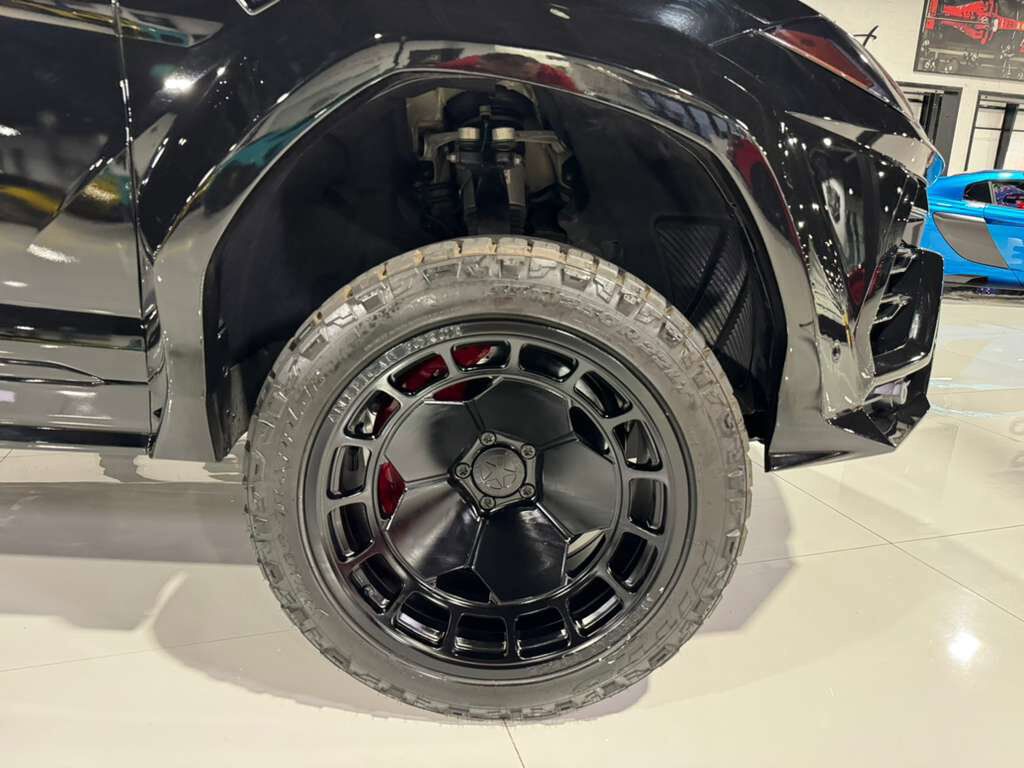 2022 Lamborghini Urus off-road build, lifted suspension, roof rack w/ LEDs, Bang & Olufsen audio system AND MUCH MORE!! Fort Lauderdale FL