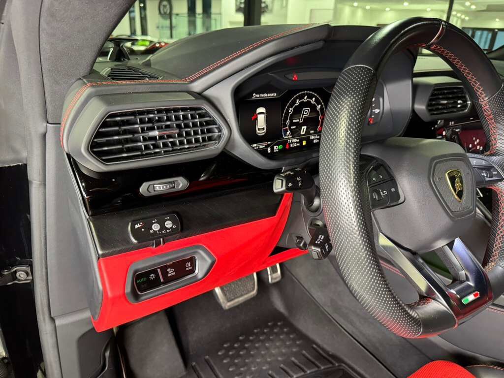 2022 Lamborghini Urus off-road build, lifted suspension, roof rack w/ LEDs, Bang & Olufsen audio system AND MUCH MORE!! Fort Lauderdale FL