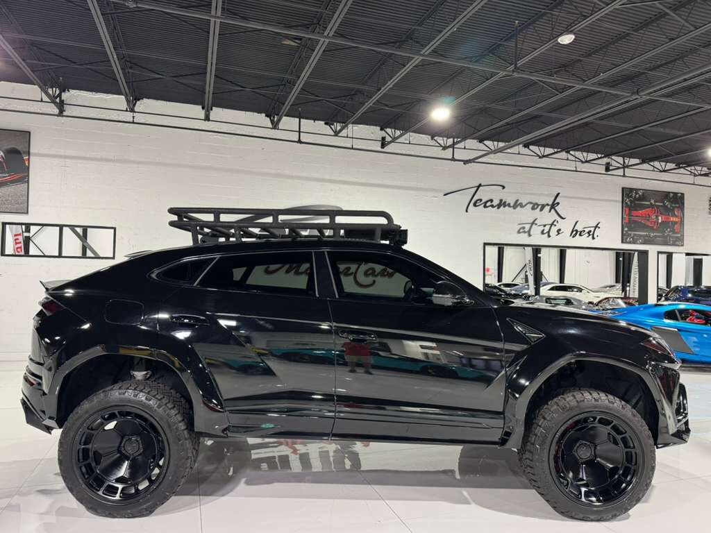 2022 Lamborghini Urus off-road build, lifted suspension, roof rack w/ LEDs, Bang & Olufsen audio system AND MUCH MORE!! Fort Lauderdale FL