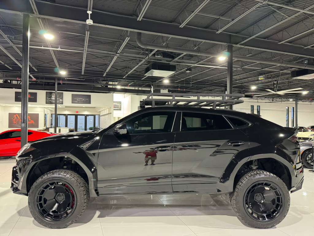 2022 Lamborghini Urus off-road build, lifted suspension, roof rack w/ LEDs, Bang & Olufsen audio system AND MUCH MORE!! Fort Lauderdale FL