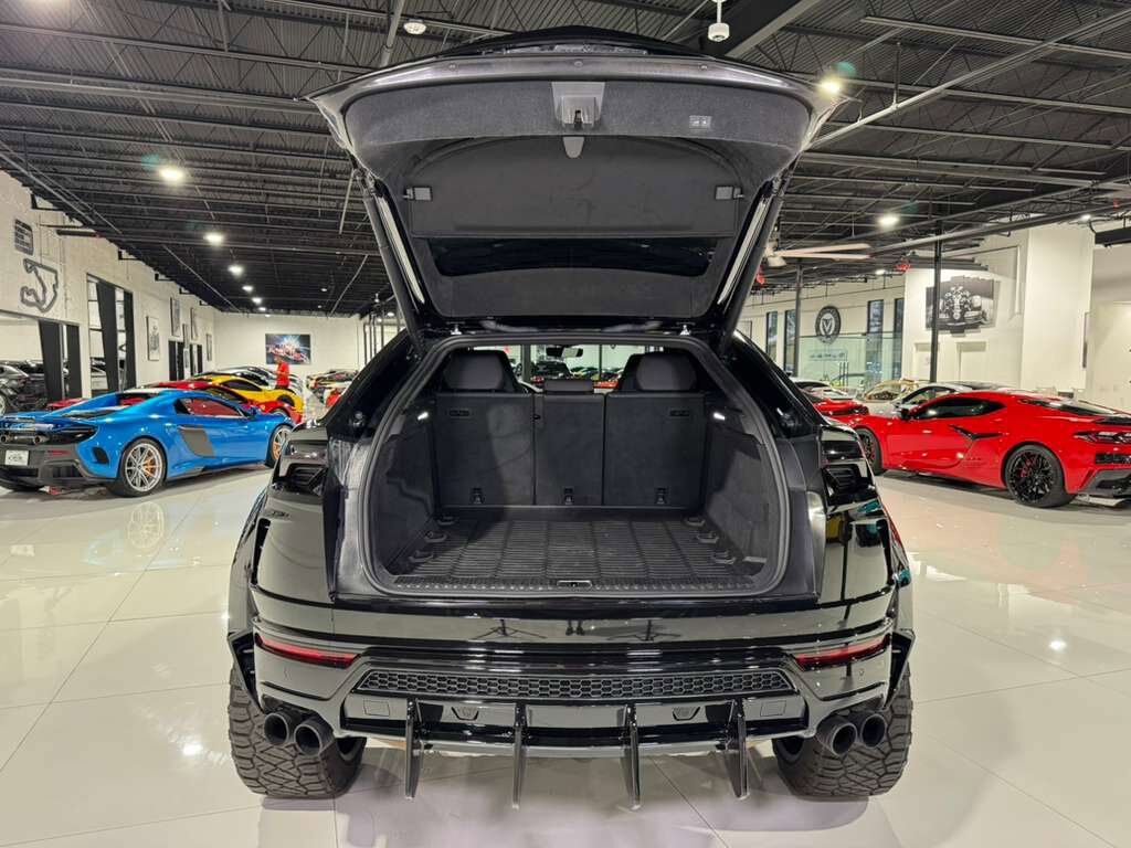 2022 Lamborghini Urus off-road build, lifted suspension, roof rack w/ LEDs, Bang & Olufsen audio system AND MUCH MORE!! Fort Lauderdale FL