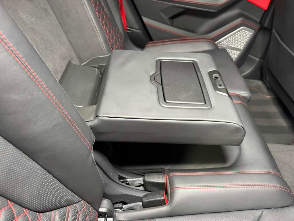 2022 Lamborghini Urus wide body kit, forged wheels, pano roof, Bang & Olufsen audio, carbon galore AND MUCH MORE!! Fort Lauderdale FL