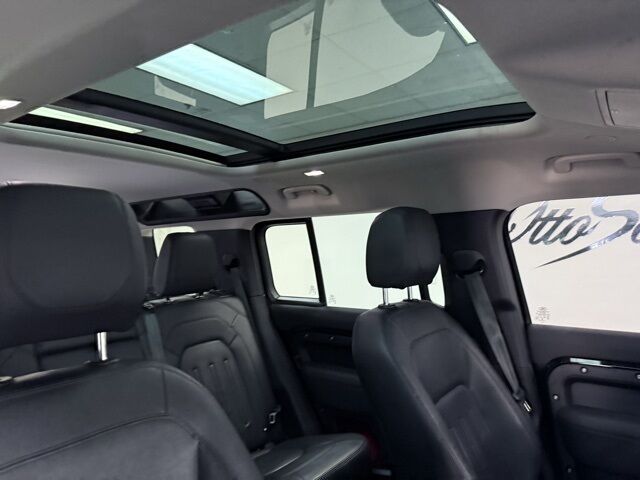 2022 Land Rover Defender 110 S Dallas TX