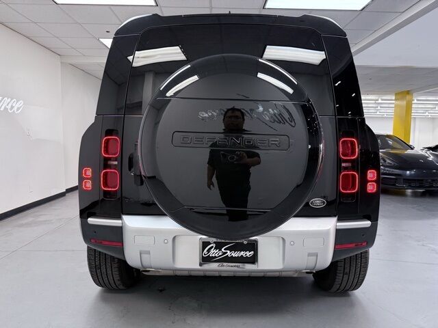 2022 Land Rover Defender 110 S Dallas TX