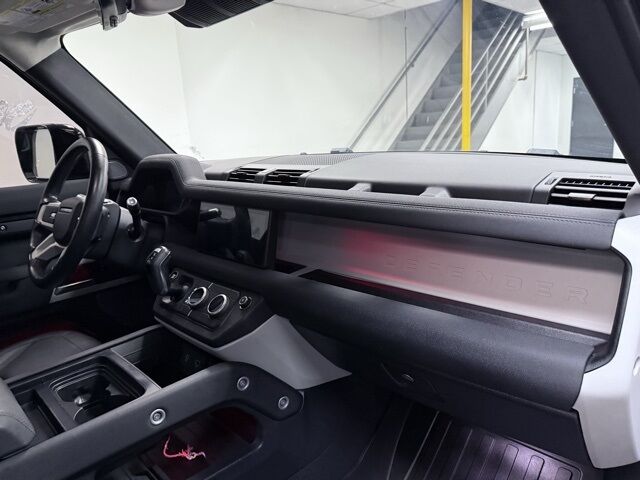 2022 Land Rover Defender 110 S Dallas TX