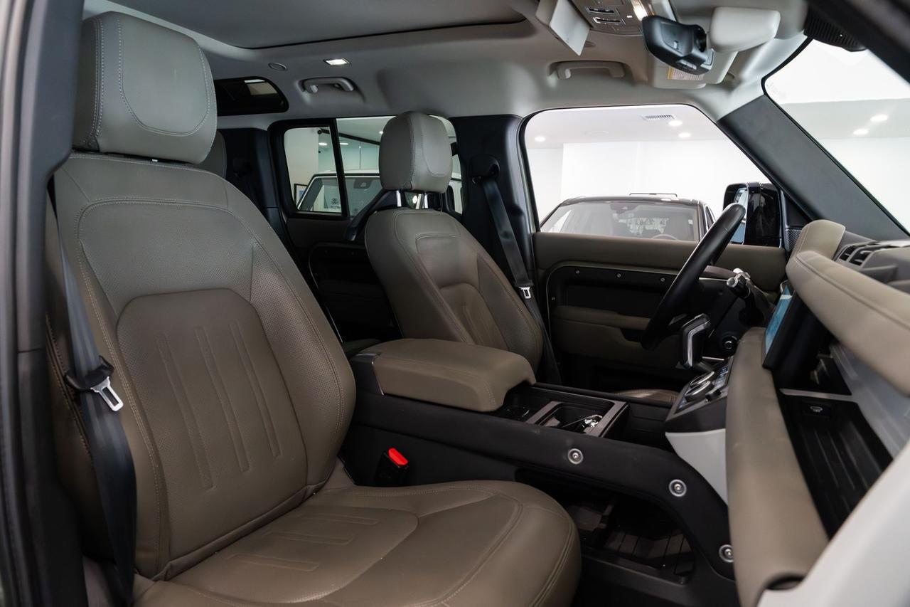 2022 Land Rover Defender 110 SE Gladstone OR